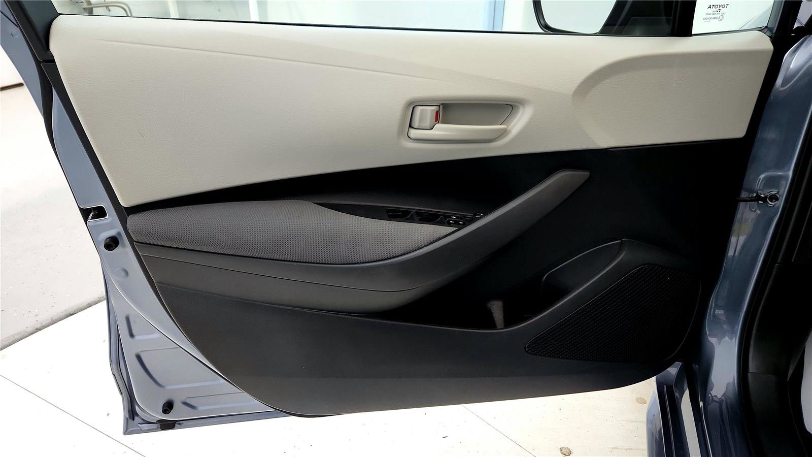 Certified 2024 Toyota Corolla LE FWD image 22