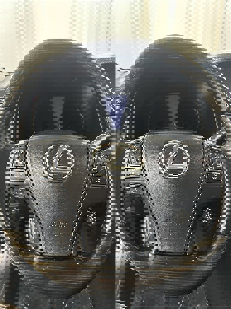 Used 2015 Lexus LS 460 L image 16