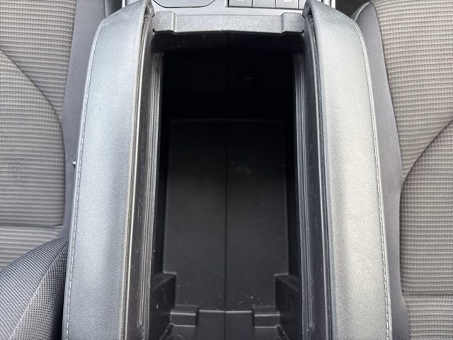 Used 2021 Toyota Highlander LE image 37