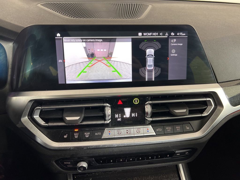 Used 2021 BMW 330i xDrive Sedan w/ Premium Package image 9