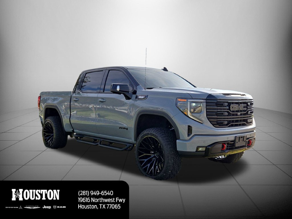 Used 2024 GMC Sierra 1500 AT4 w/ AT4 Preferred Package AWD/4WD image 3