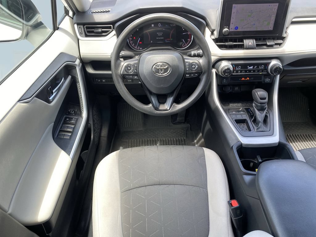Used 2023 Toyota RAV4 XLE w/ Convenience Package FWD image 12