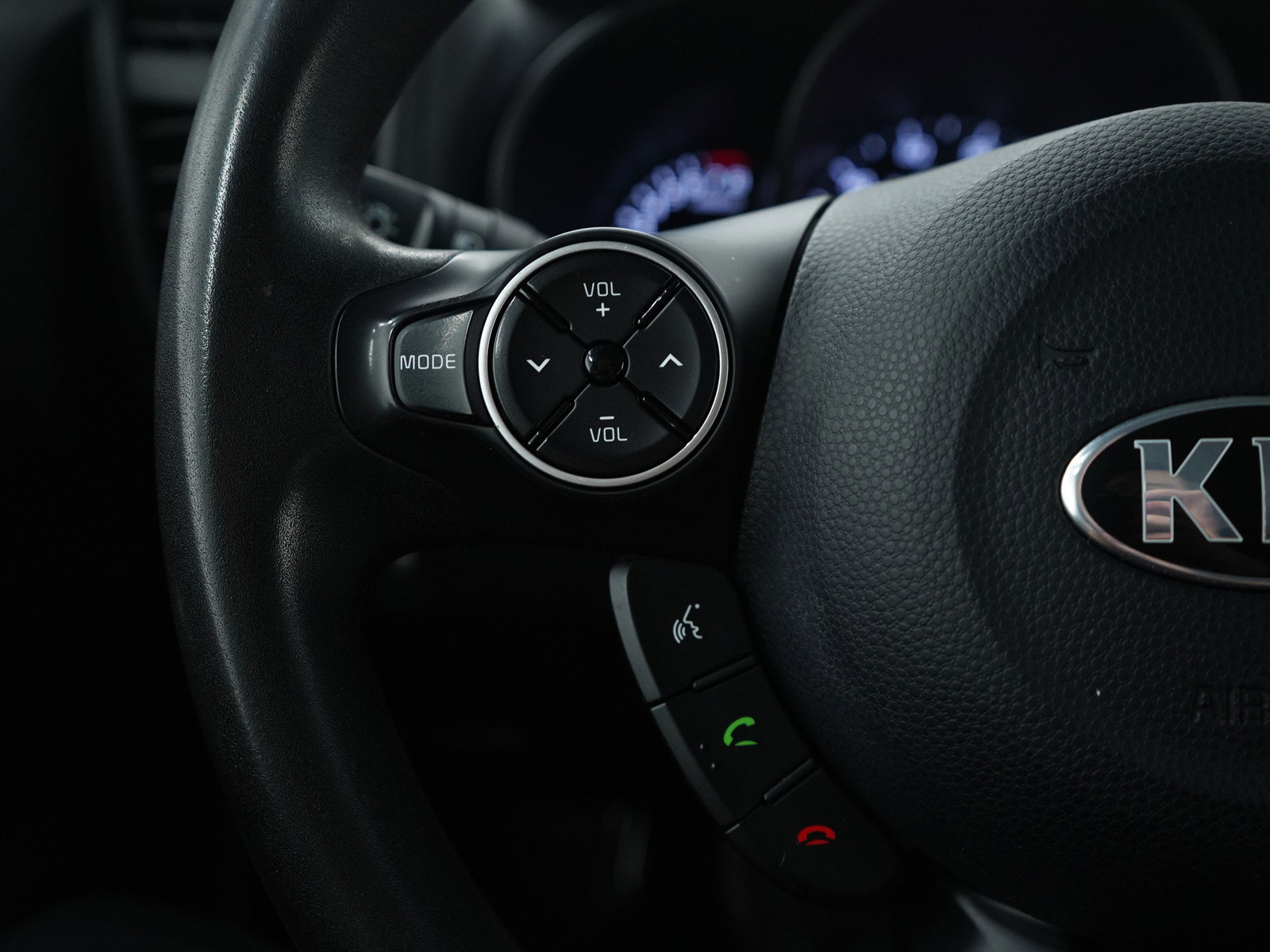 Used 2018 Kia Soul Base image 24