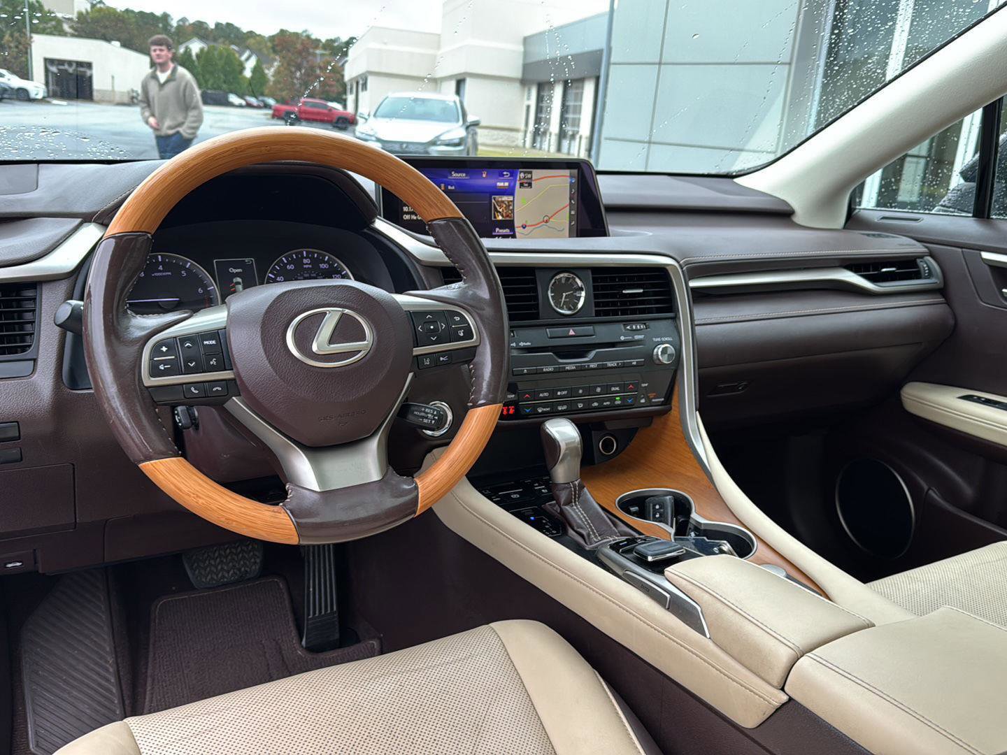 Used 2019 Lexus RX 350 Premium image 16