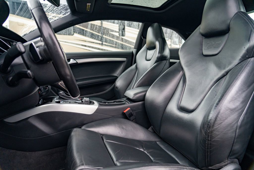 Used 2010 Audi S5 Premium Plus image 14