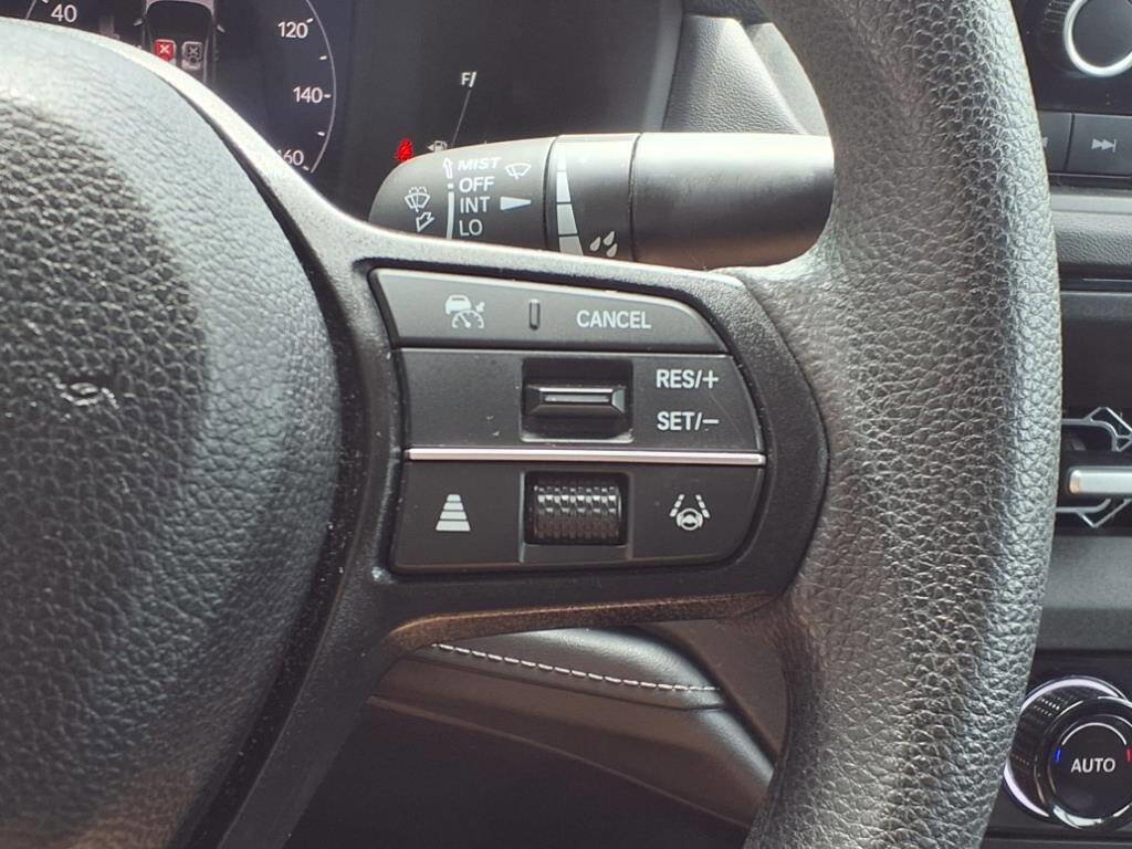 Used 2023 Honda Accord EX image 25