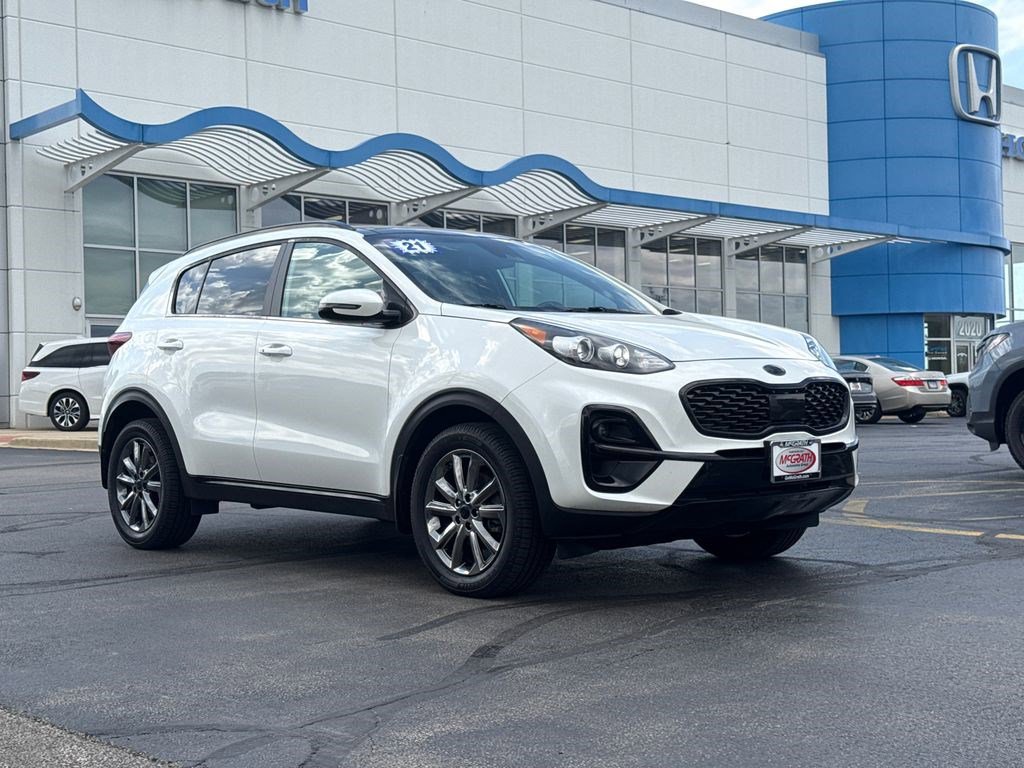 Used 2021 Kia Sportage S w/ S AWD Premium Package image 3