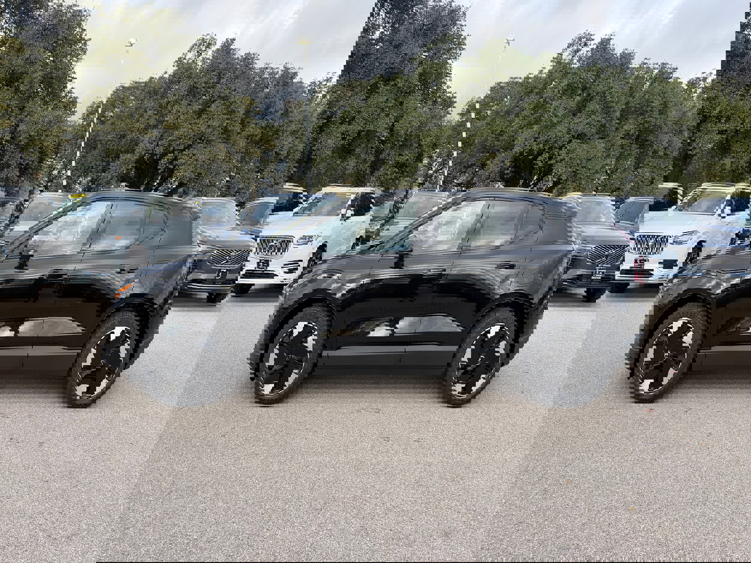 New 2026 Volvo EX30 Plus image 3