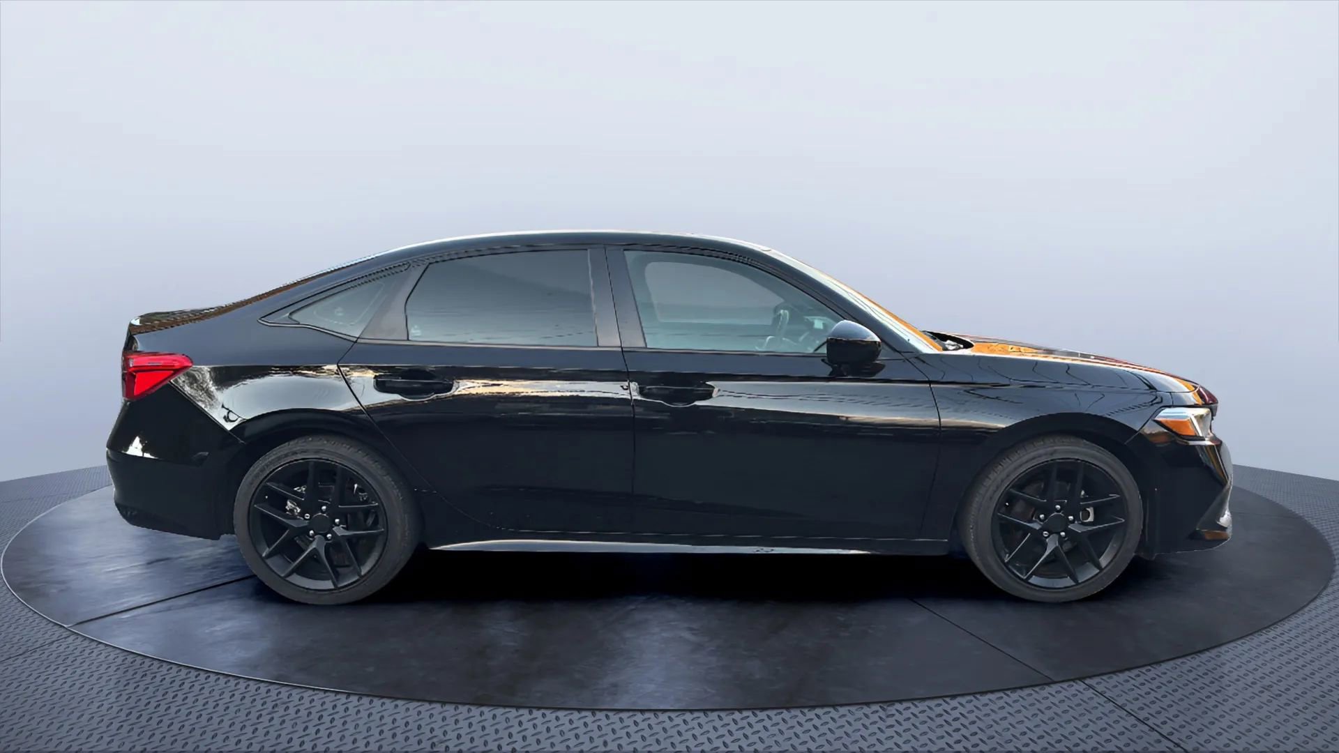 Used 2023 Honda Civic Sport image 6