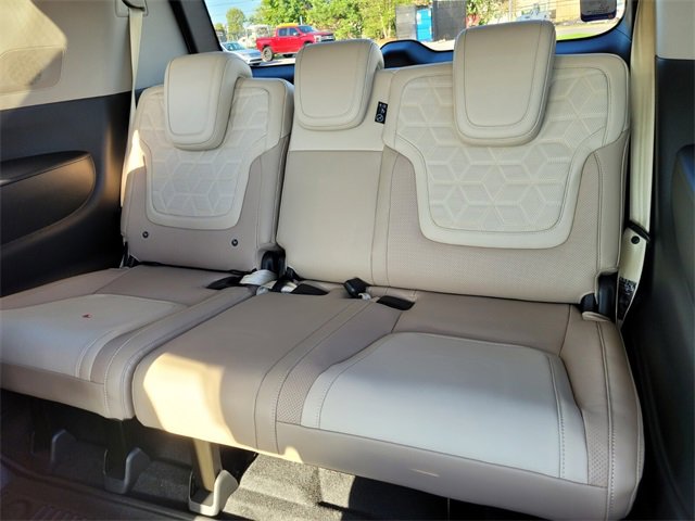 New 2026 Nissan Armada Platinum Reserve image 12