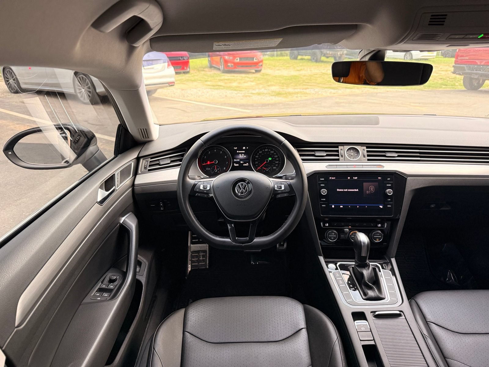 Used 2020 Volkswagen Arteon SE FWD image 25