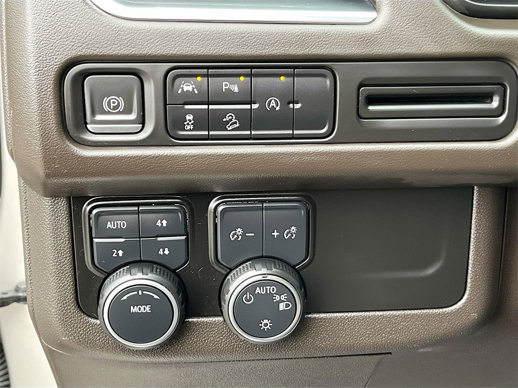 Used 2023 Chevrolet Tahoe Z71 image 10