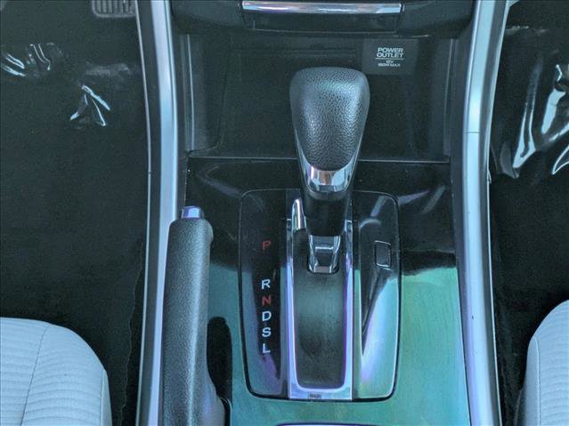 Used 2017 Honda Accord LX image 12