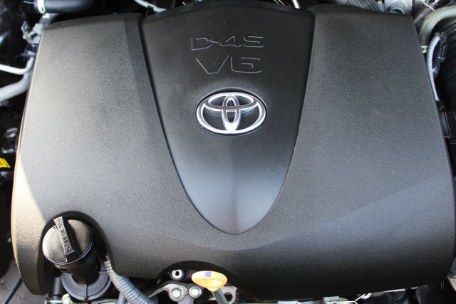 Used 2022 Toyota Highlander LE FWD image 58
