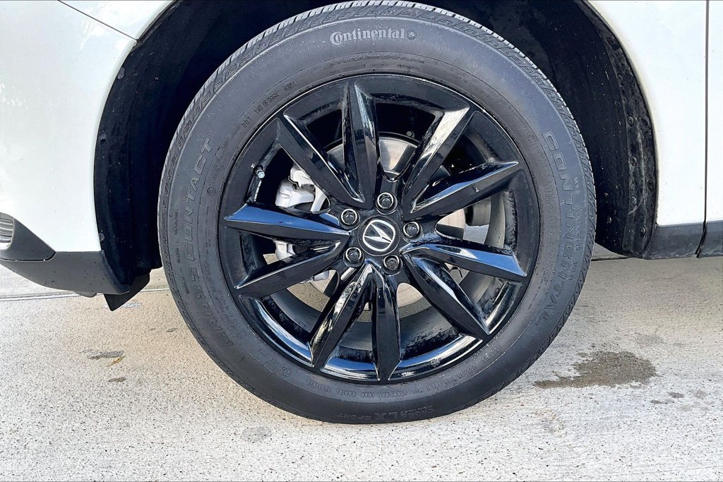 Used 2025 Acura RDX SH-AWD image 11