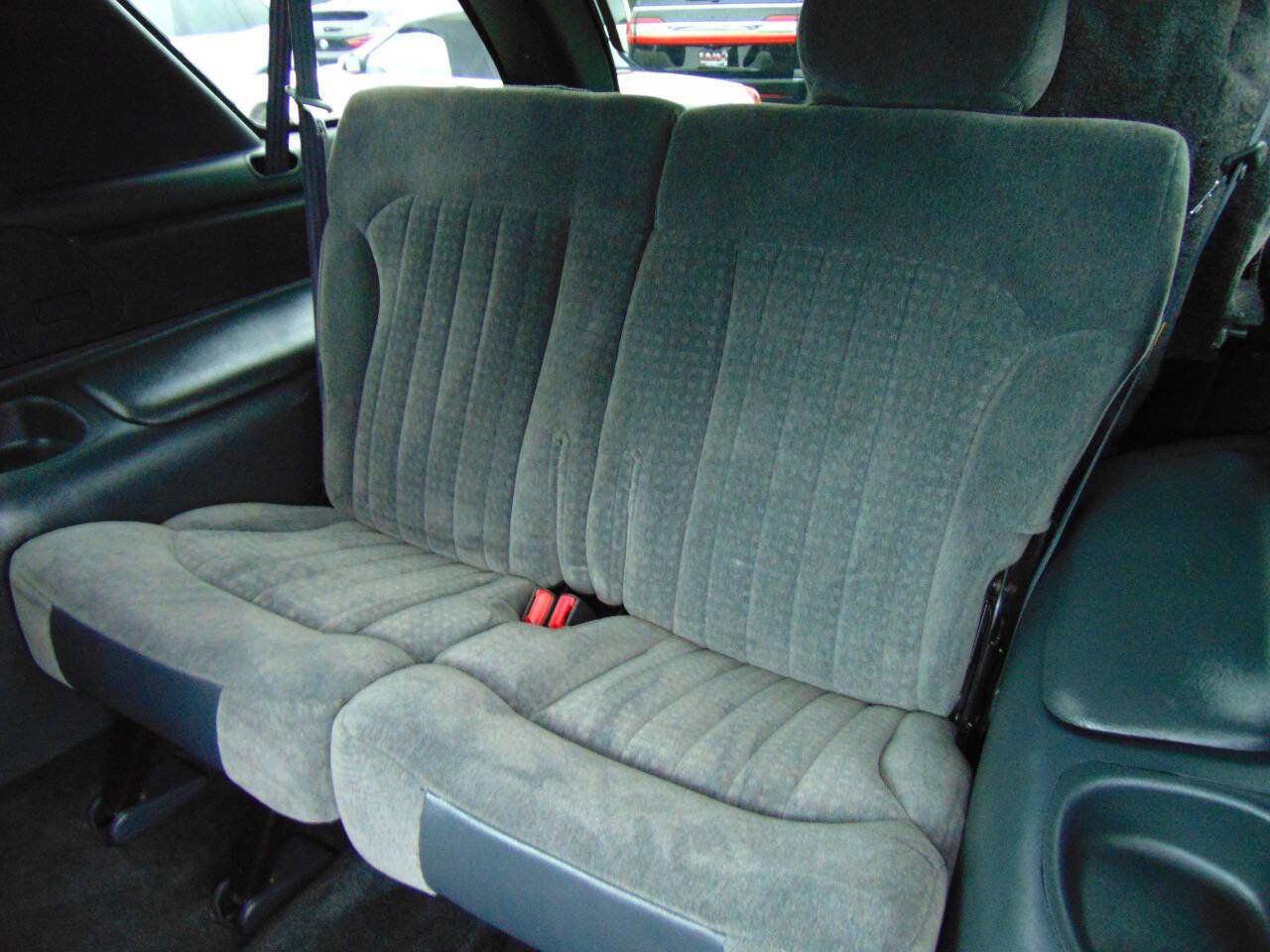 Used 2002 Chevrolet Blazer LS w/ Preferred Equipment Group image 10