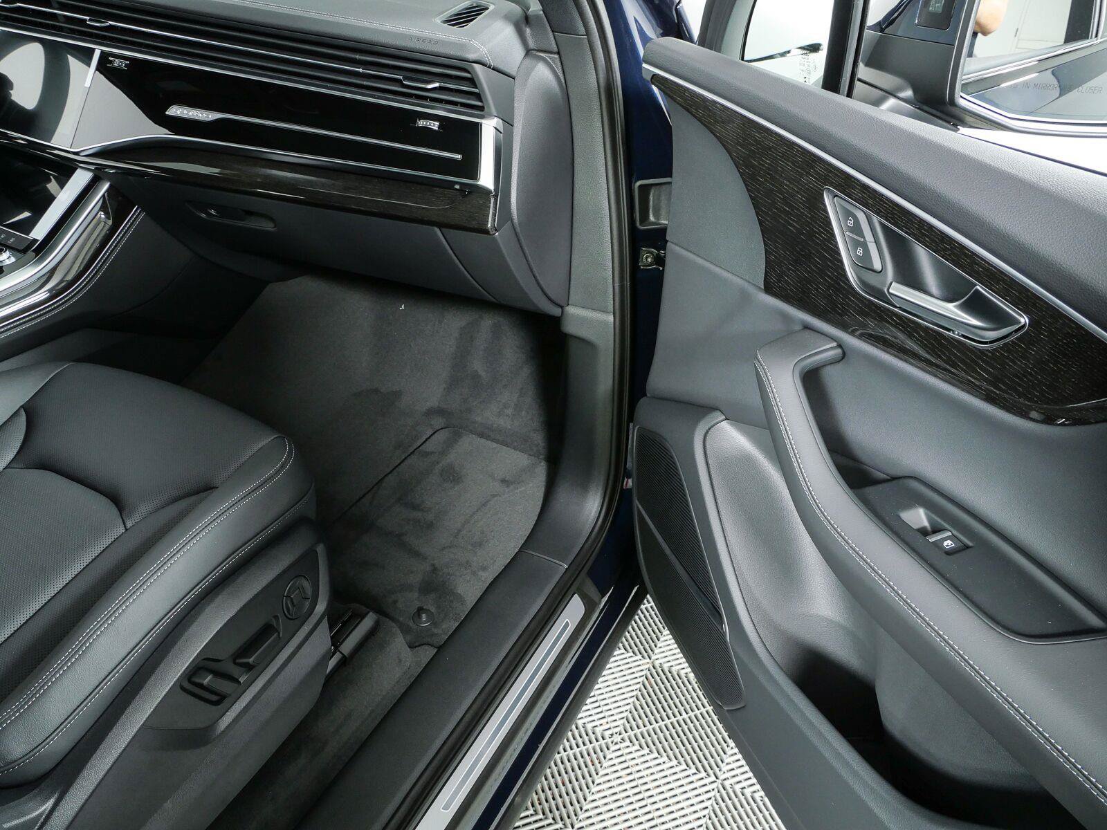 New 2026 Audi Q7 2.0T Premium Plus AWD/4WD image 27