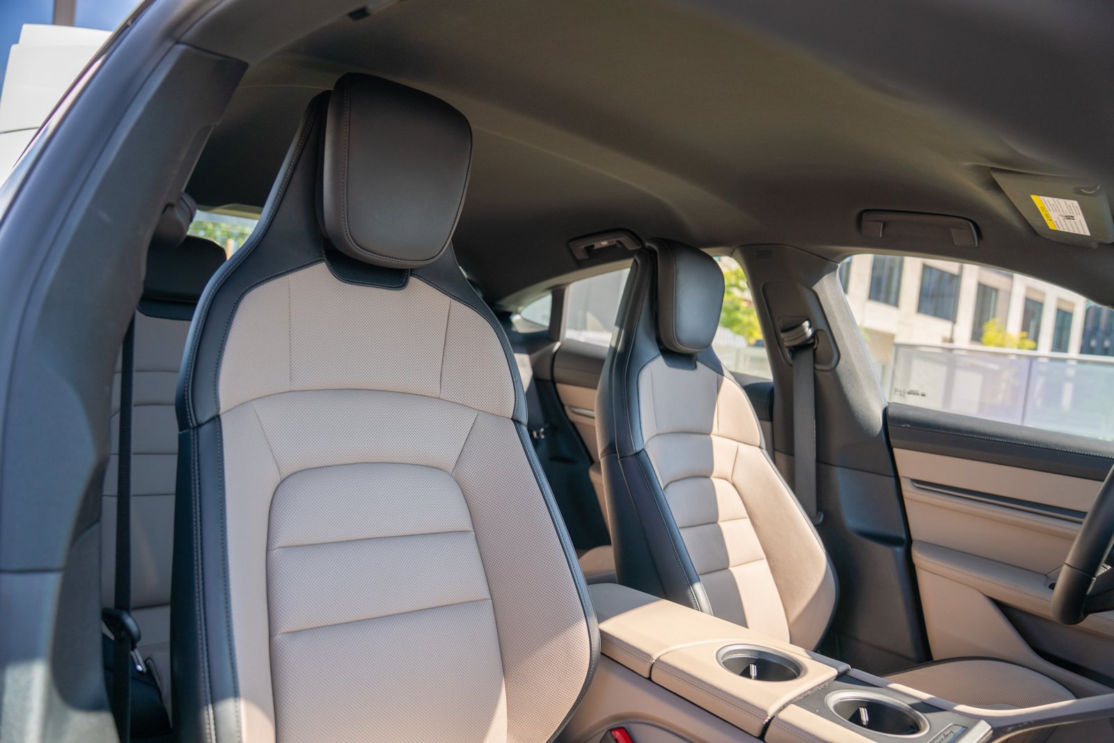 Certified 2026 Porsche Taycan AWD/4WD image 25