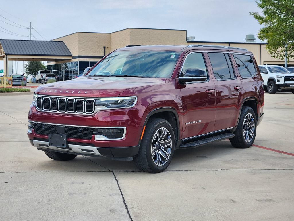 Used 2024 Jeep Wagoneer Series II w/ Flexible Seating Group AWD/4WD image 2