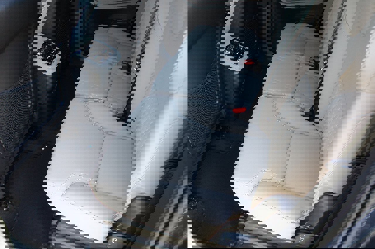 New 2026 Volvo XC90 B6 Plus w/ Protection Package Premier image 21