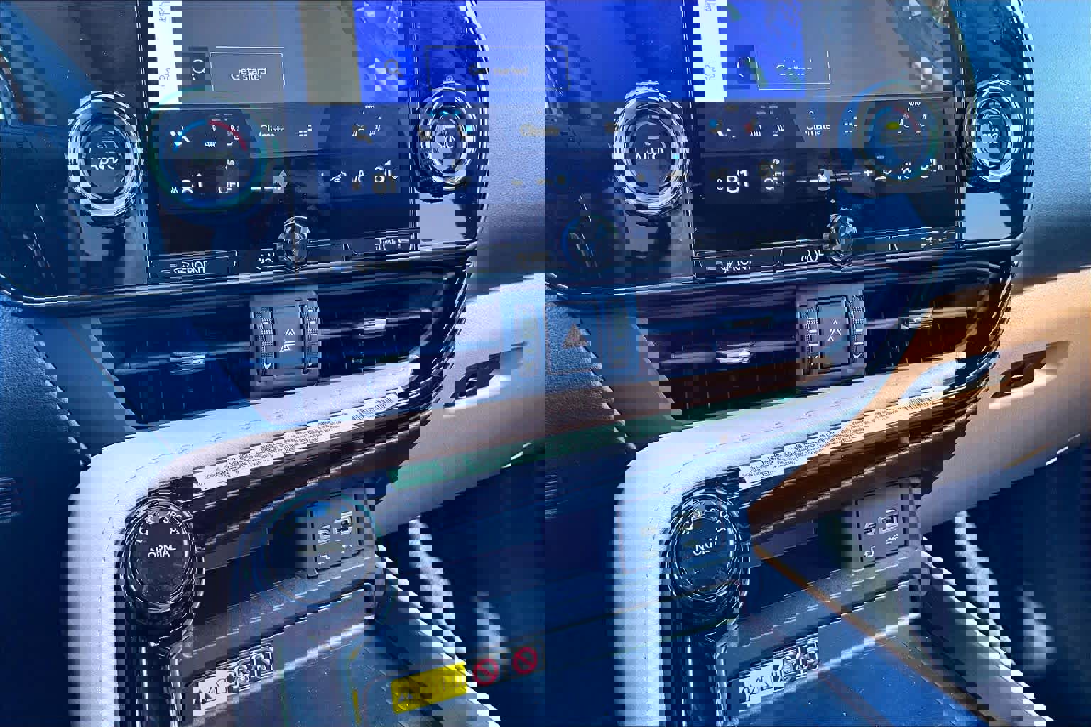 Certified 2025 Lexus NX 250 FWD w/ Premium Package image 34