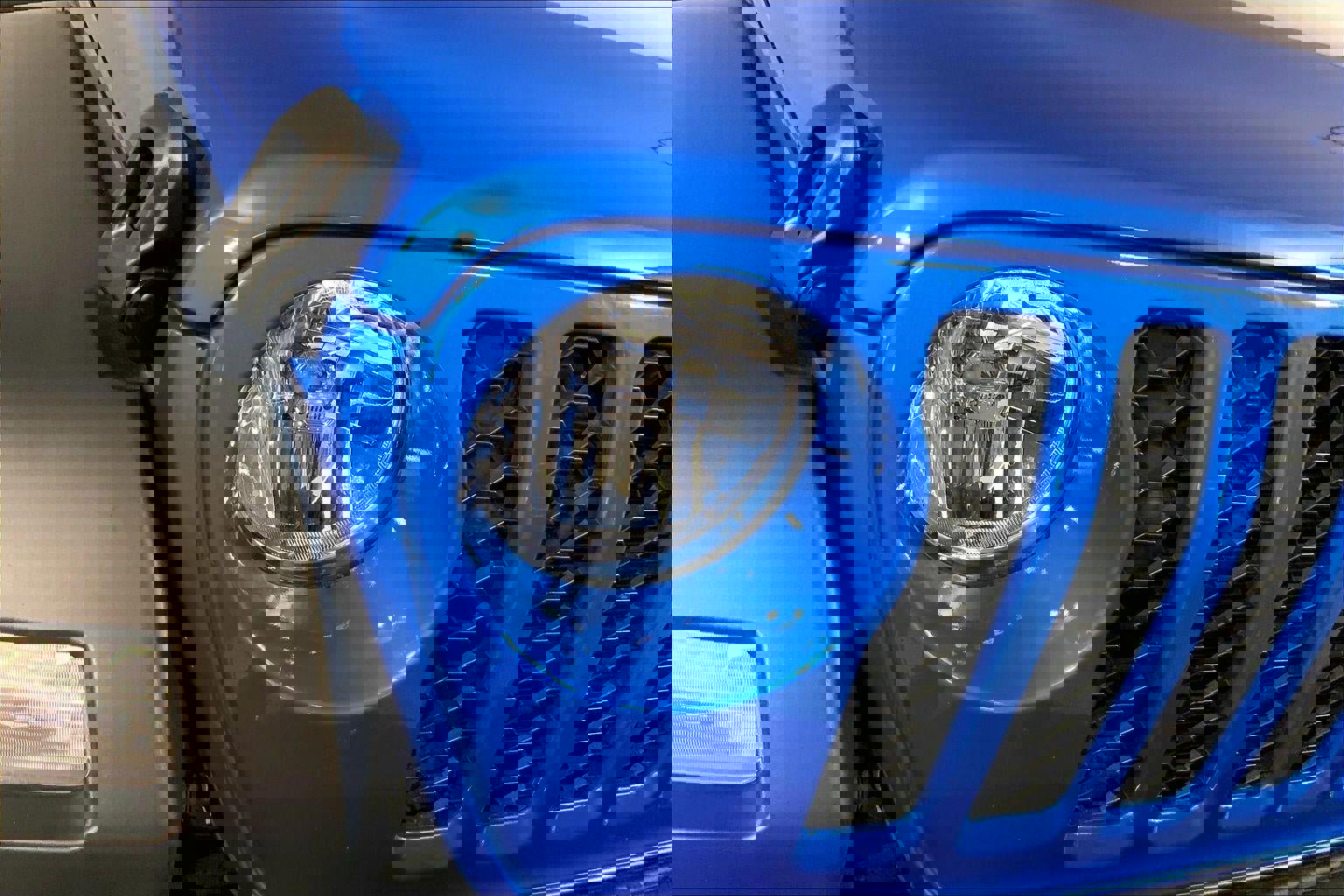 Used 2023 Jeep Gladiator Sport w/ Trailer Tow Package image 26