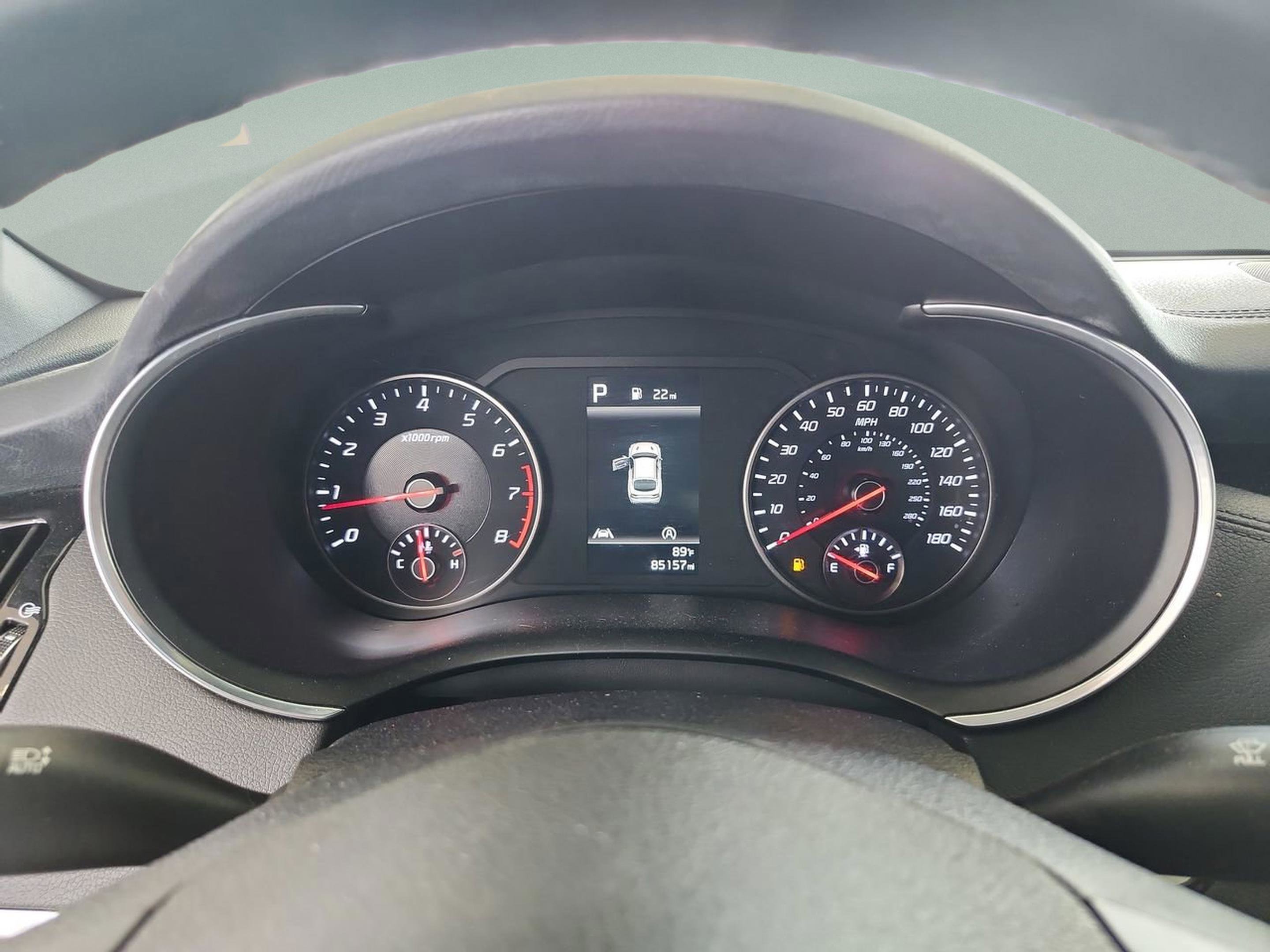 Used 2023 Kia Stinger GT-Line w/ Sun & Sound Package image 12