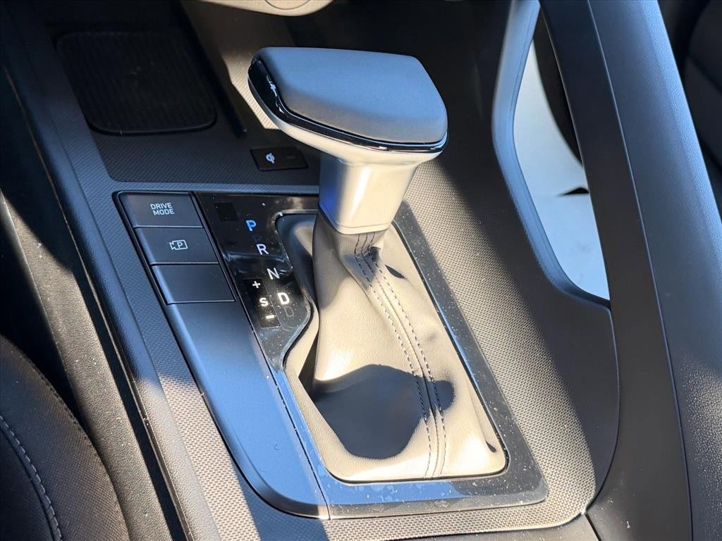 New 2026 Hyundai Elantra Sport image 20