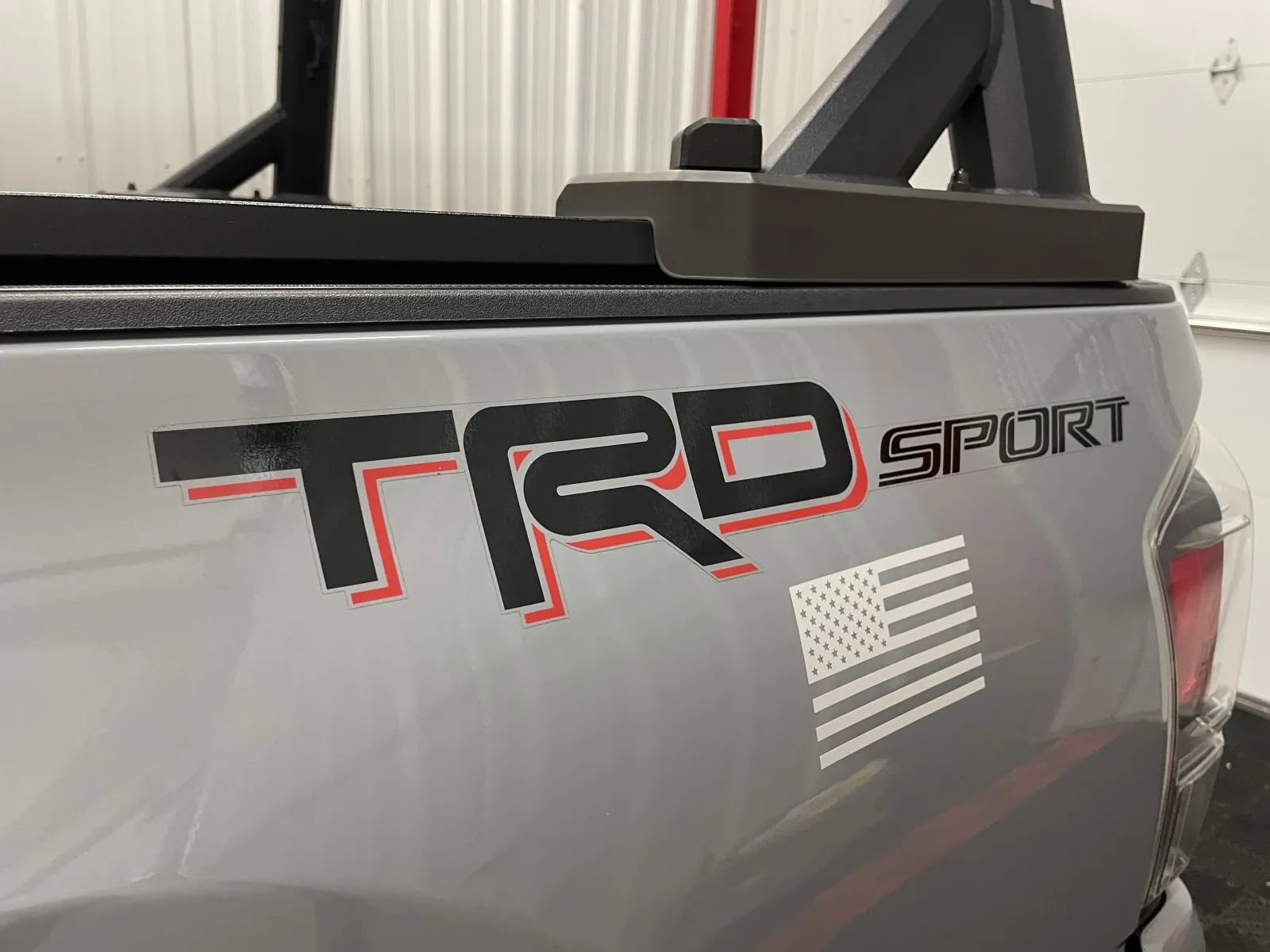 Used 2020 Toyota Tacoma TRD Sport w/ Technology Package image 14