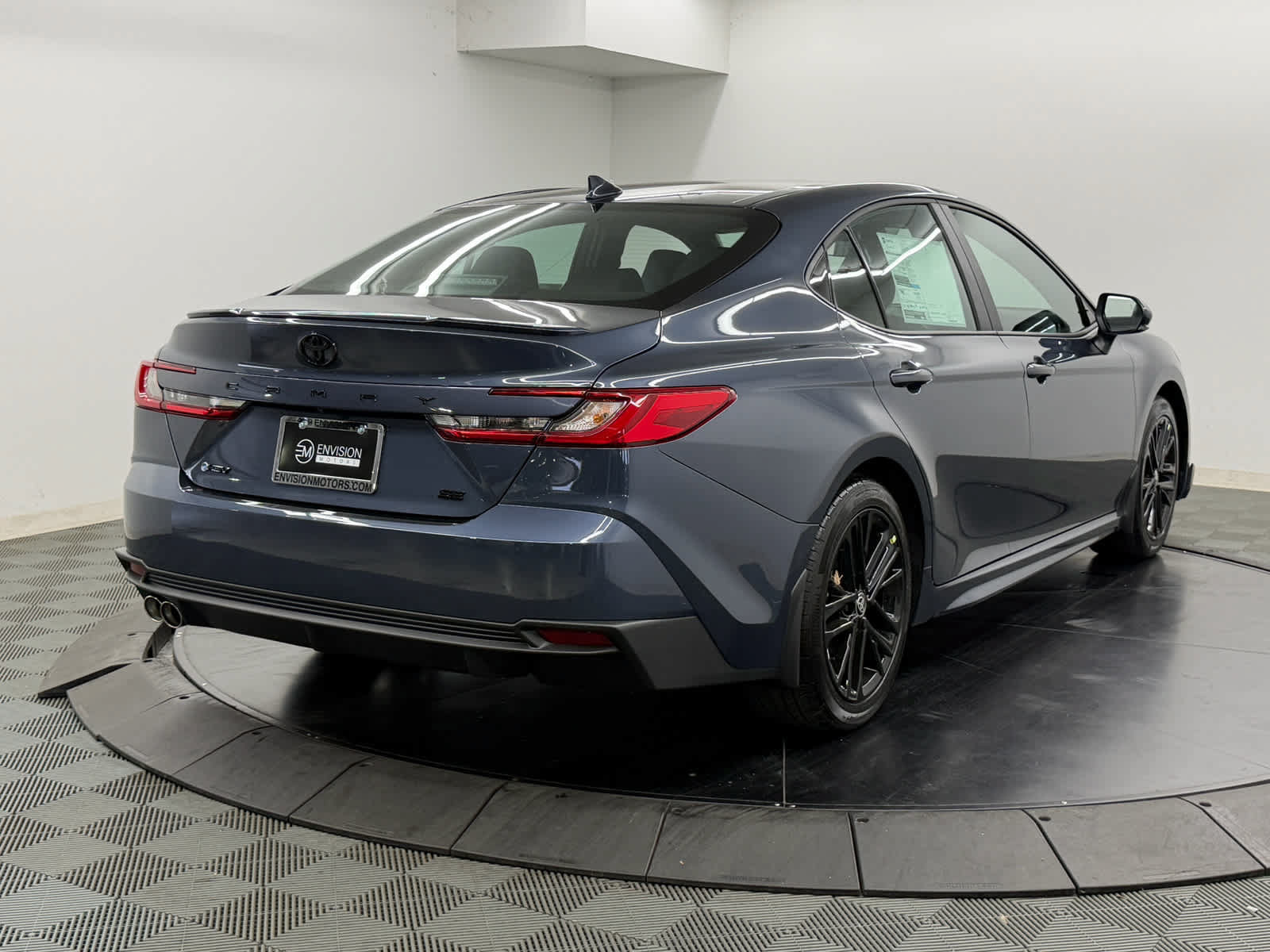 New 2026 Toyota Camry SE FWD image 8