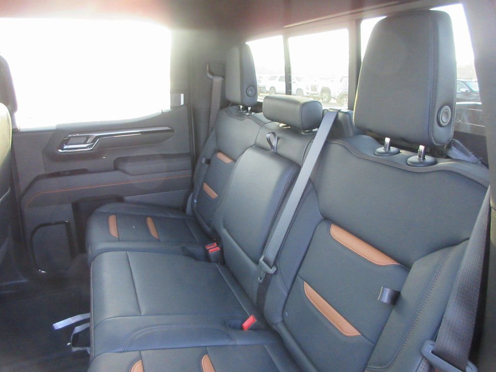 New 2026 GMC Sierra 1500 AT4 w/ AT4 Premium Package image 15