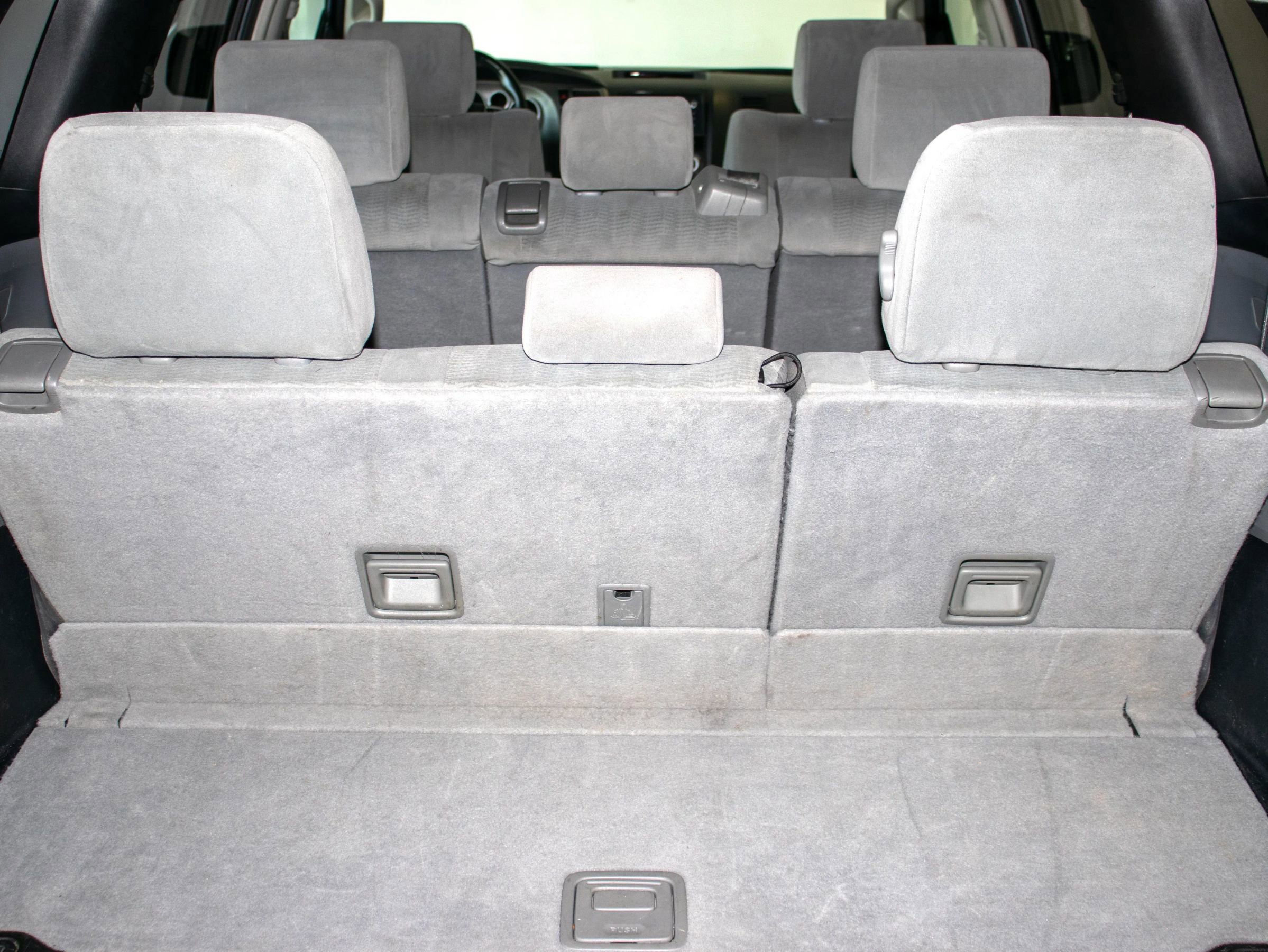 Used 2016 Toyota Sequoia SR5 image 16