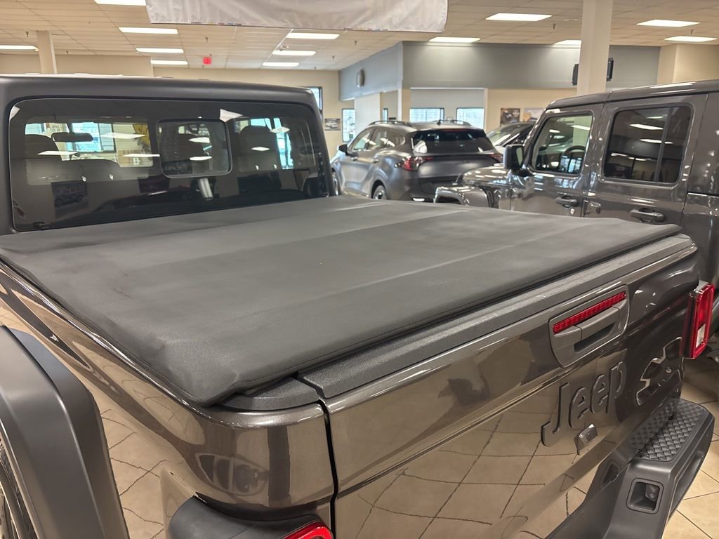 Used 2022 Jeep Gladiator Sport w/ Trailer Tow Package AWD/4WD image 21
