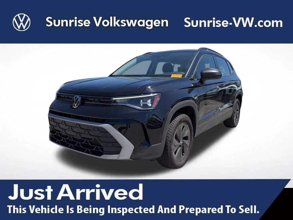 Used 2025 Volkswagen Taos S image 1