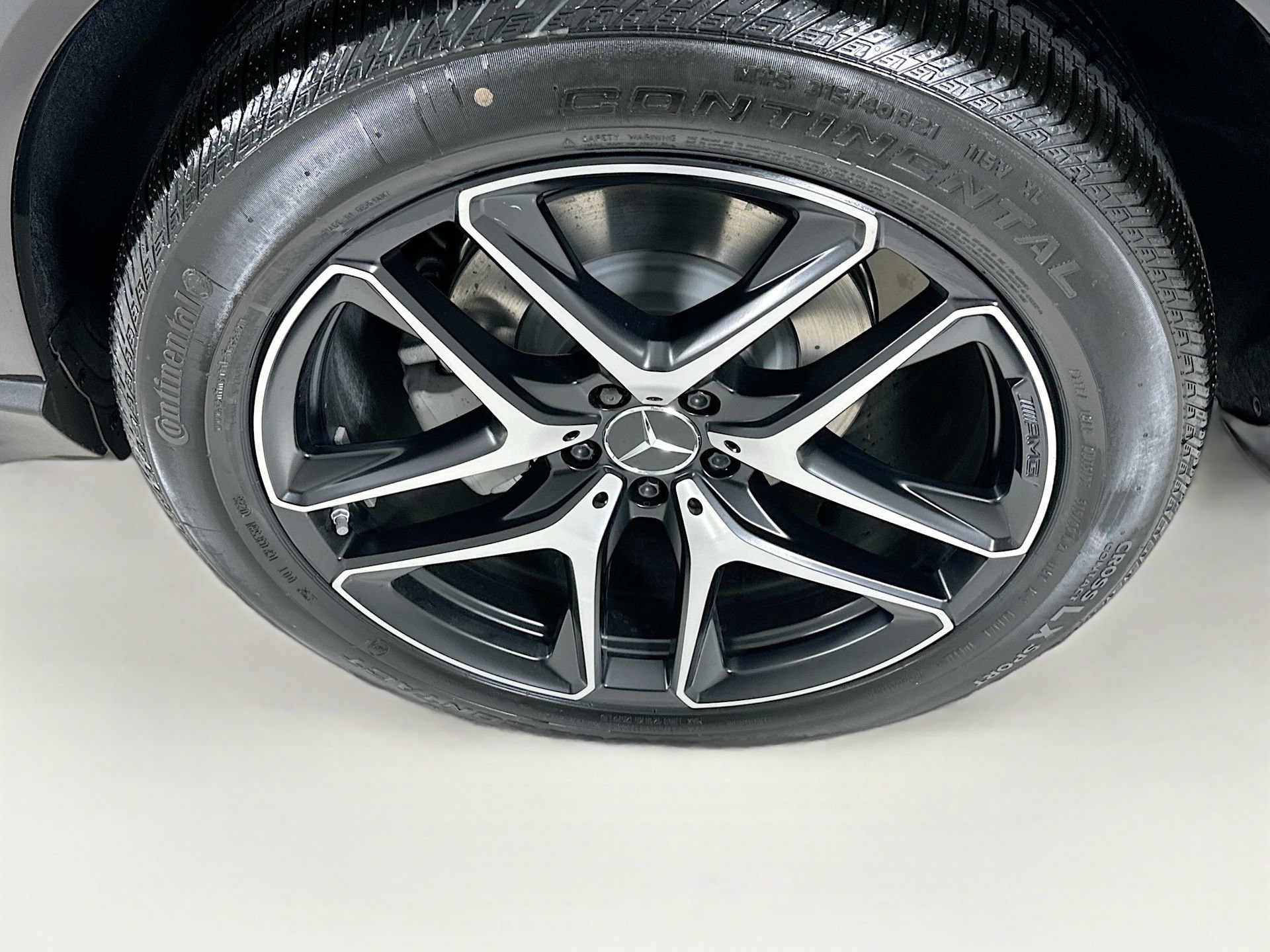 New 2026 Mercedes-Benz GLE 53 AMG 4MATIC Coupe image 34
