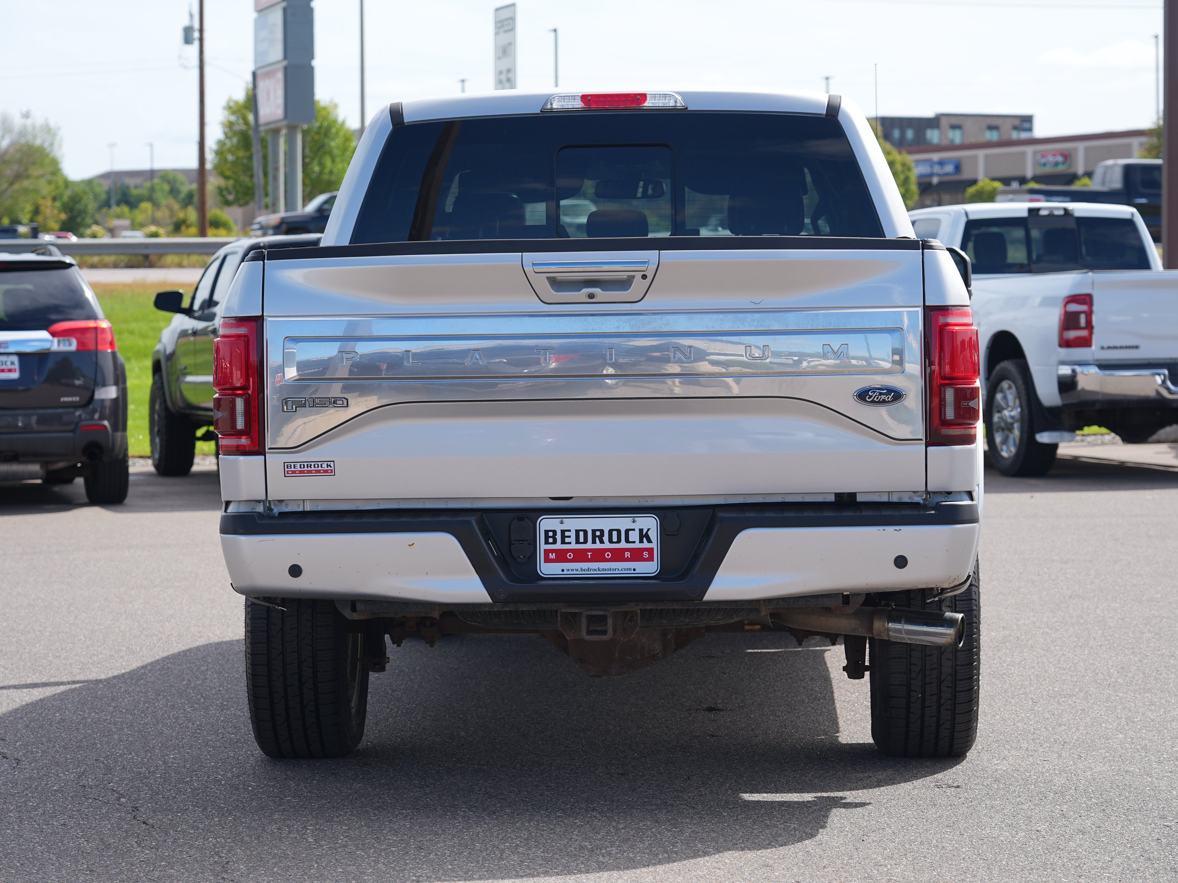 Used 2015 Ford F150 Platinum w/ Max Trailer Tow Package AWD/4WD image 4