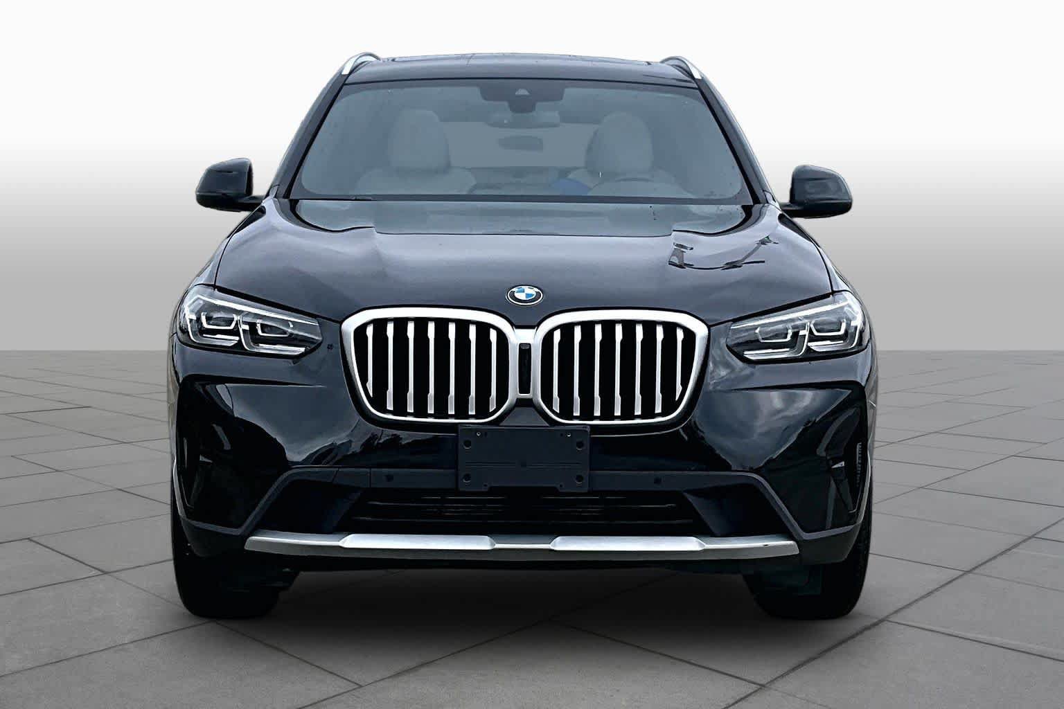 Used 2024 BMW X3 sDrive30i w/ Convenience Package w/ZPA RWD image 3