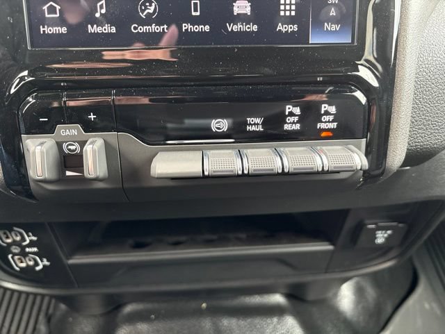 New 2026 RAM 2500 Tradesman AWD/4WD image 31