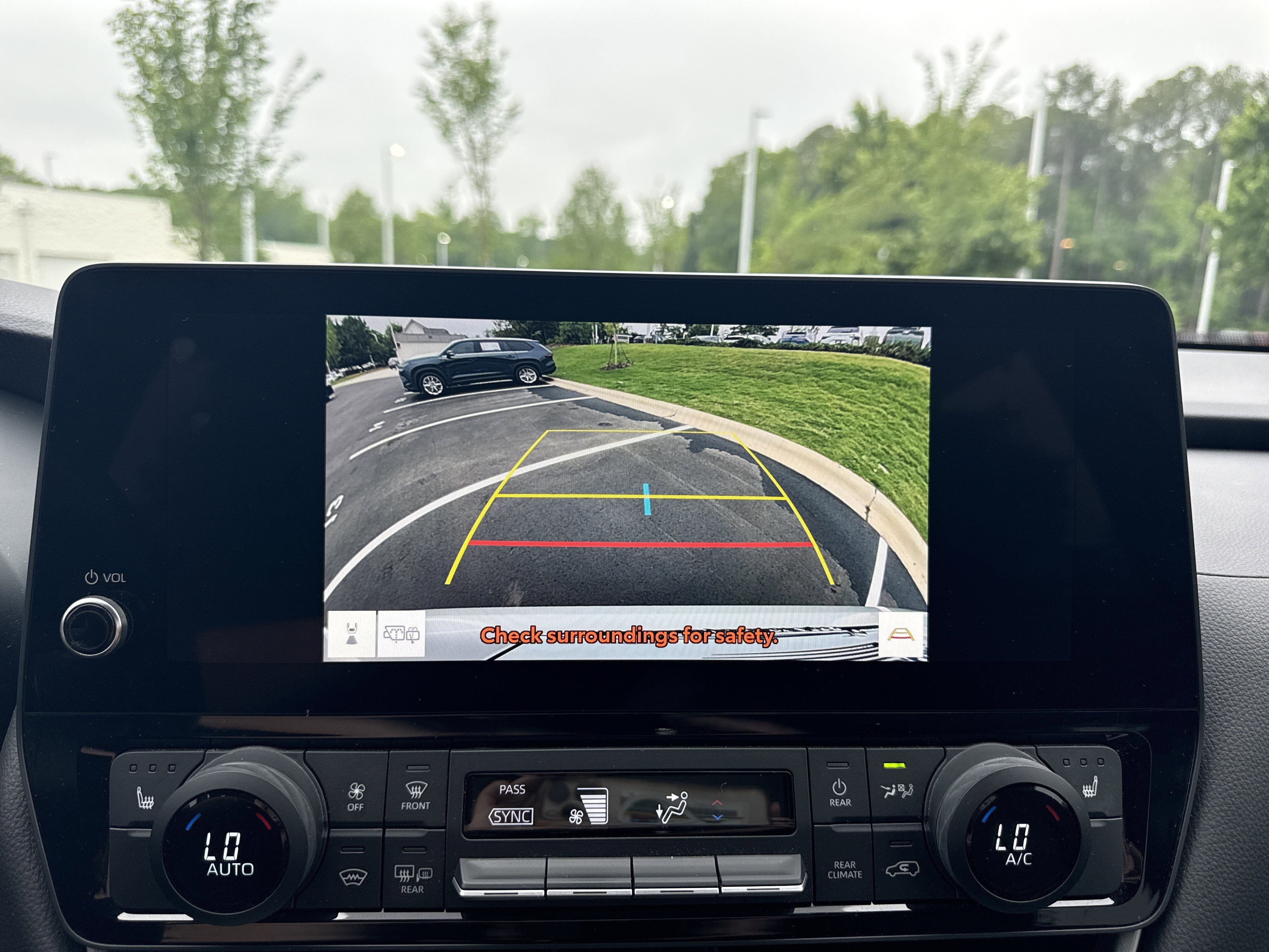 Used 2024 Toyota Grand Highlander FWD image 25