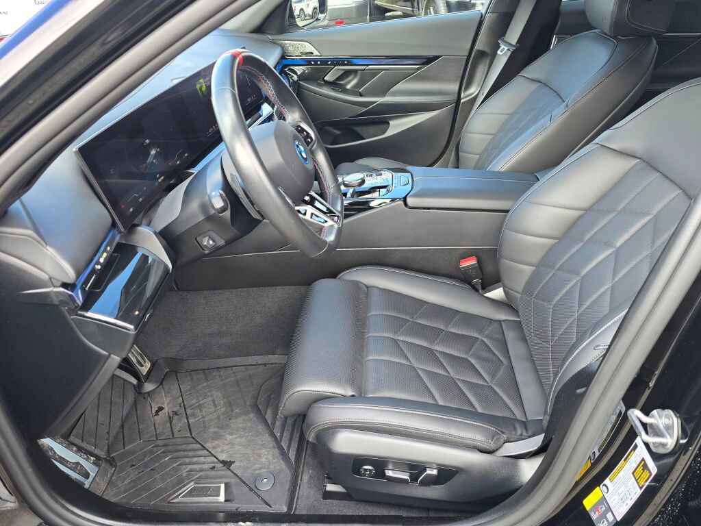Used 2024 BMW i5 M60 w/ Premium Package image 13