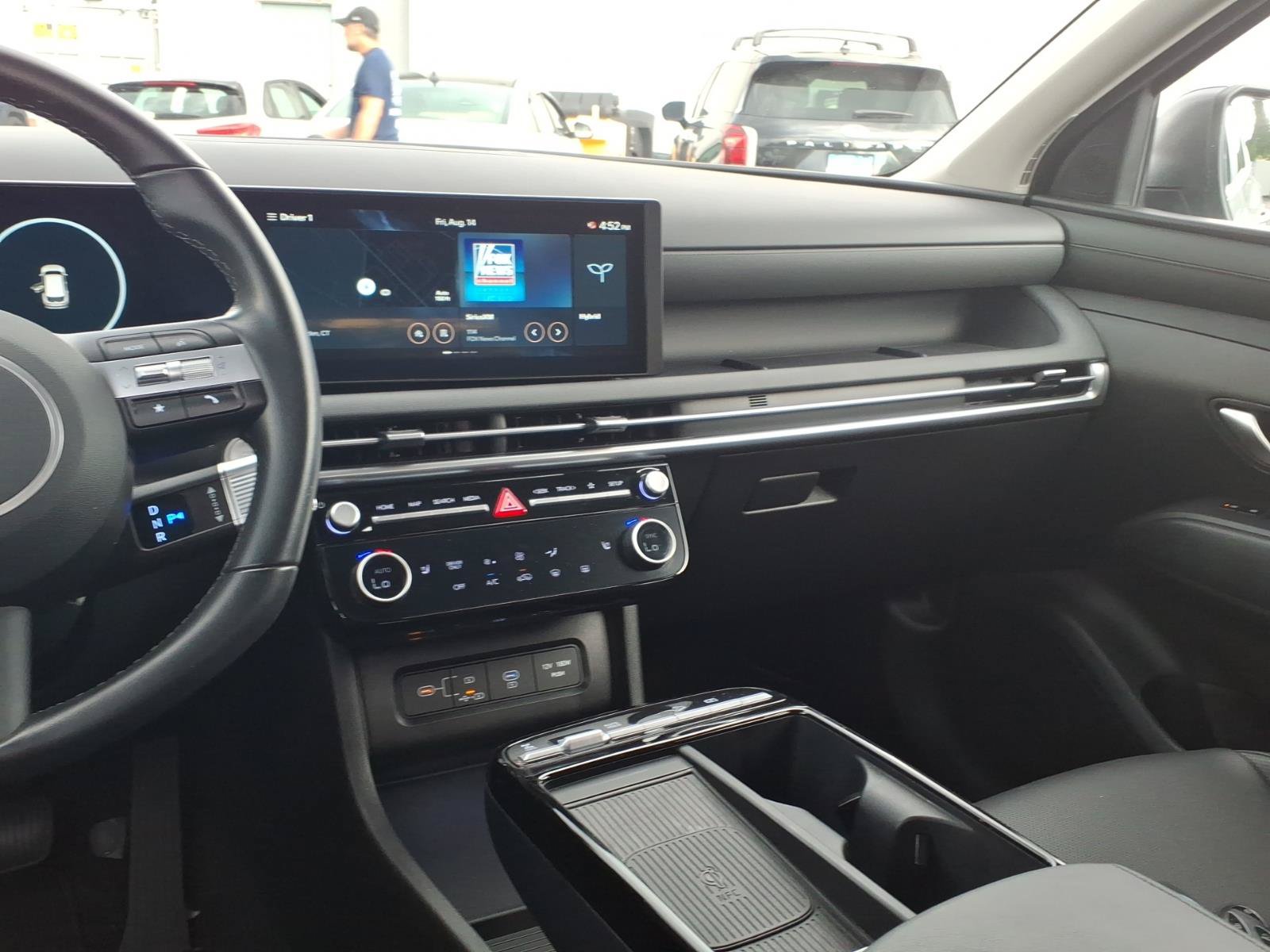 Certified 2025 Hyundai Tucson SEL AWD/4WD image 19
