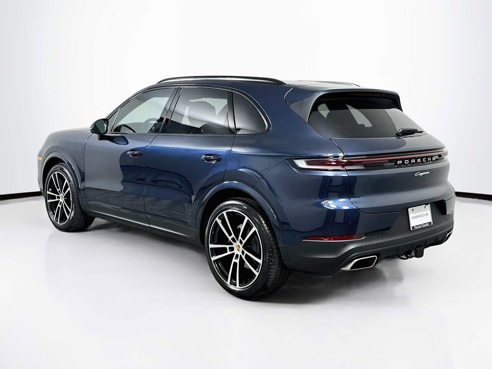 New 2026 Porsche Cayenne AWD/4WD image 3
