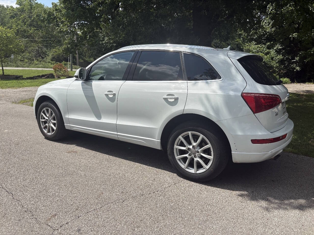 Used 2012 Audi Q5 2.0T Premium Plus w/ Premium Plus Pkg AWD/4WD image 5