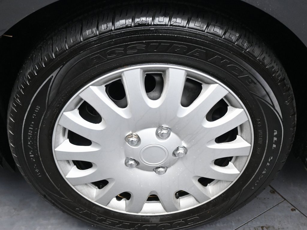 Used 2017 Ford Transit Connect XLT image 38