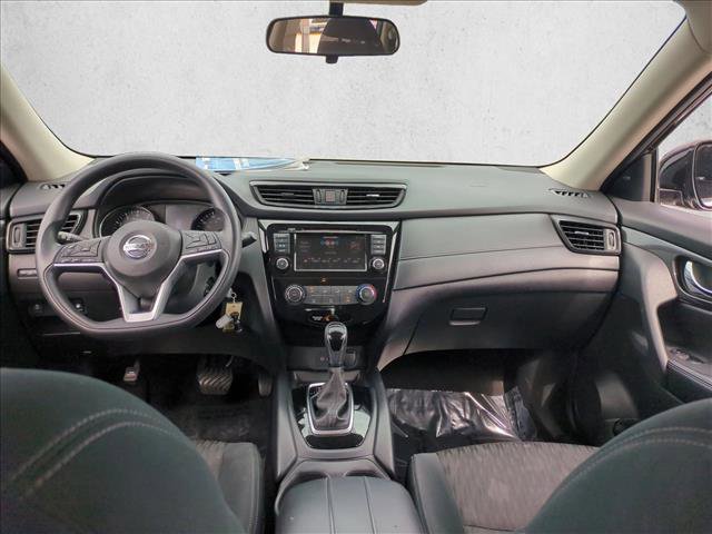 Used 2018 Nissan Rogue S image 17