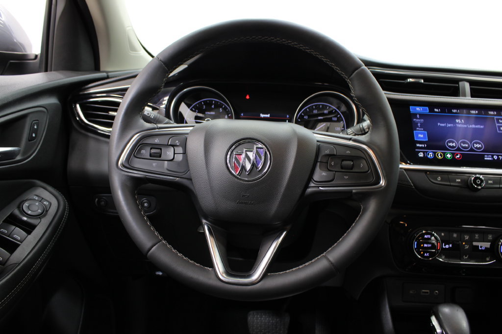 Used 2022 Buick Encore GX Select FWD image 22