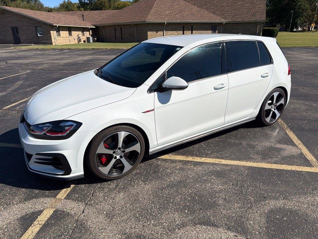 Used 2019 Volkswagen GTI SE FWD image 2