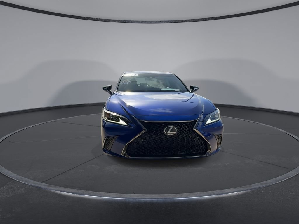 Used 2023 Lexus ES 350 F Sport w/ Accessory Package (Z2) FWD image 3