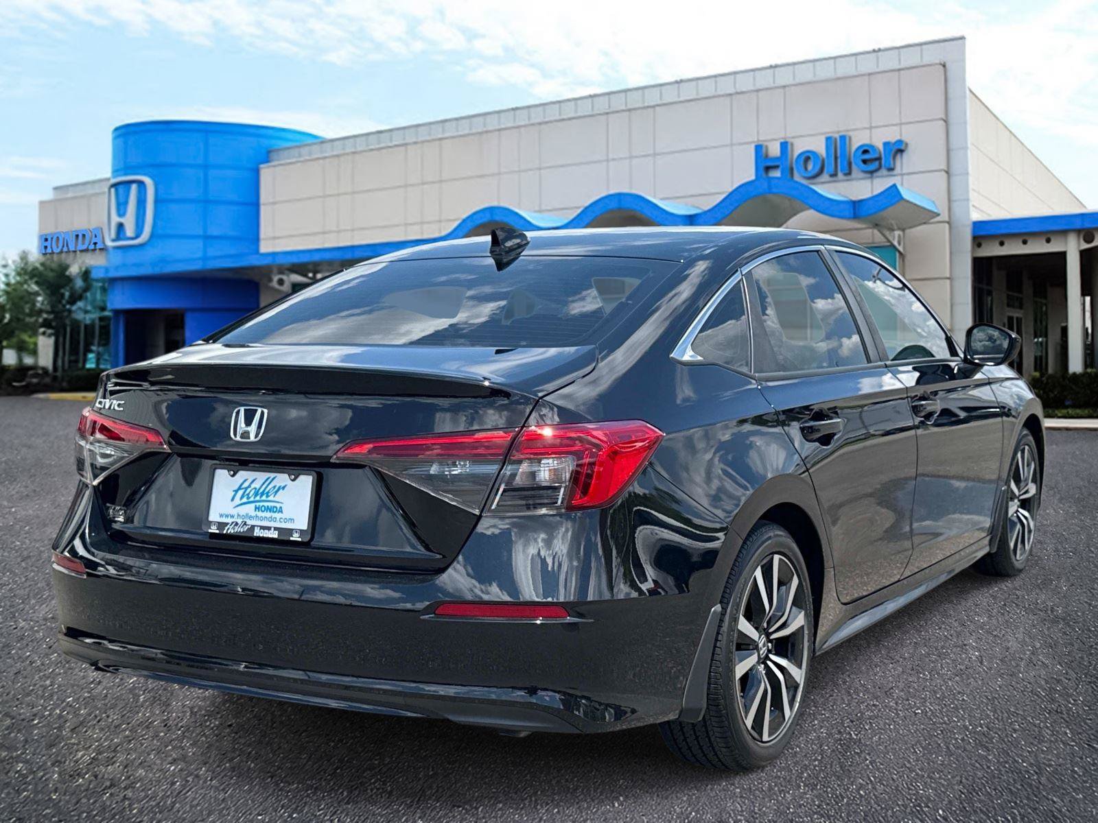 Certified 2024 Honda Civic EX image 4