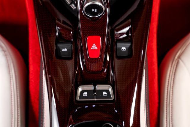 Used 2021 Ferrari 812 GTS RWD image 52